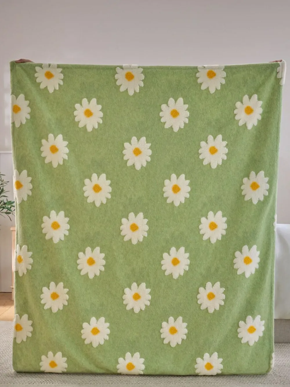 Next Sage Green Daisy Borg Fleece Throw^ Cushions & Throws