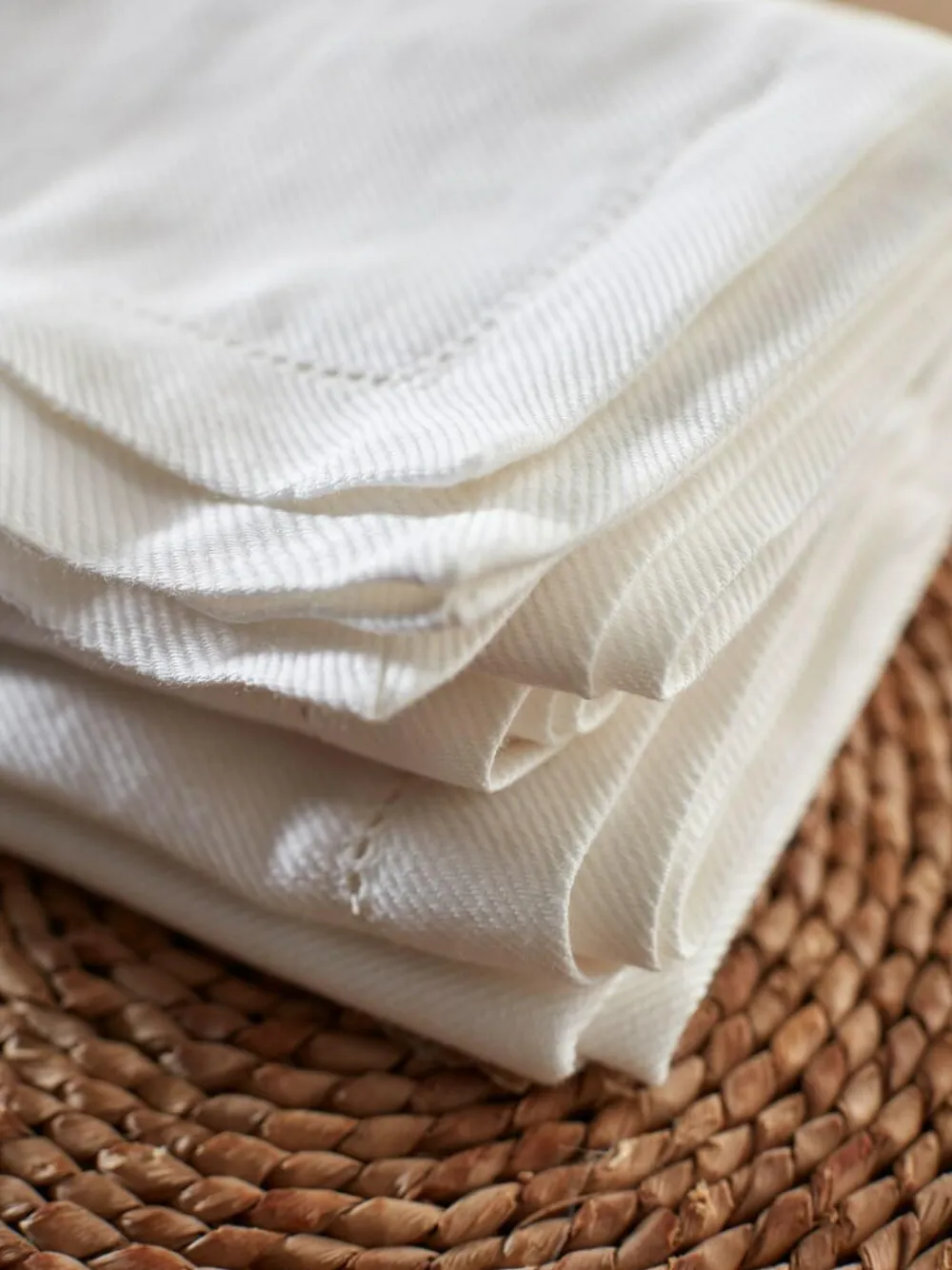 Secret Linen Store Set of 4 Twill Napkins^ Branded Kitchenware|Table Linen, Placemats & Coasters