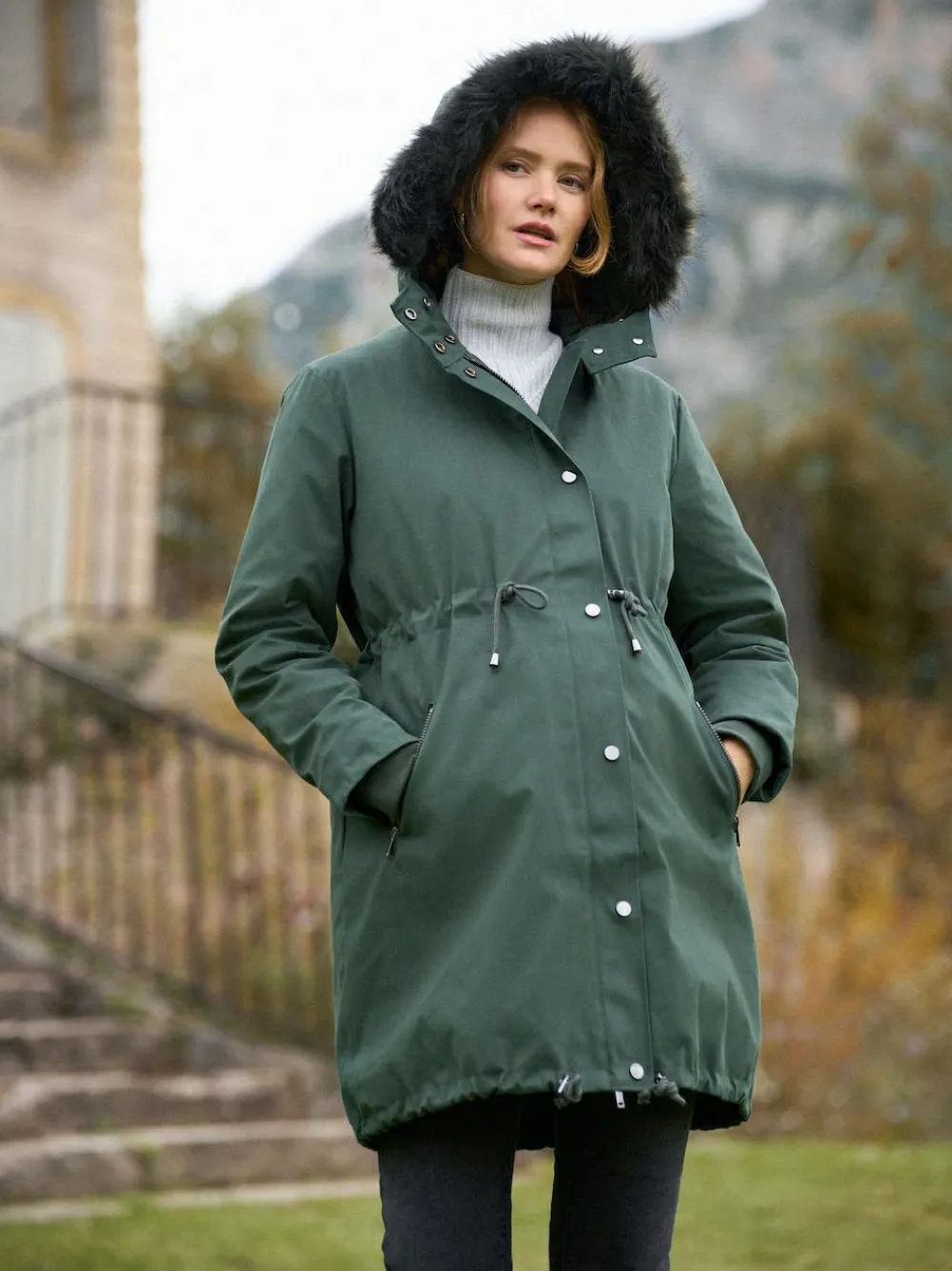 New Seraphine Premium Sub-Zero Down Filled 3-In-1 Maternity & Babywearing Parka Green