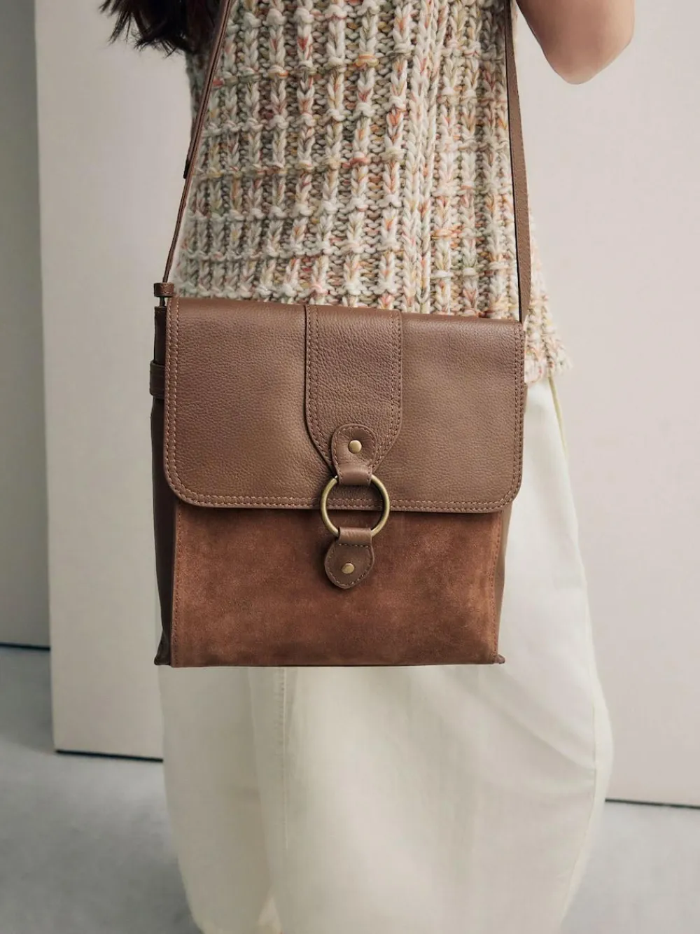 New Next Tan Brown Leather Pocket Messenger Bag