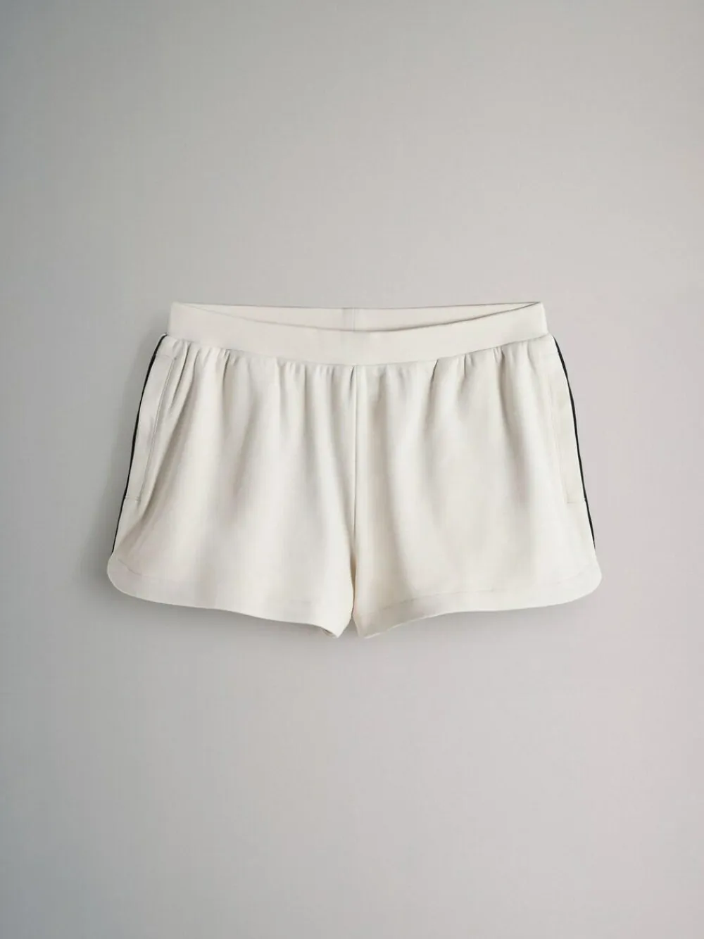 The Set Soft Touch Ribbed Sweat Hoodie And Shorts Set Cream^Women Shorts