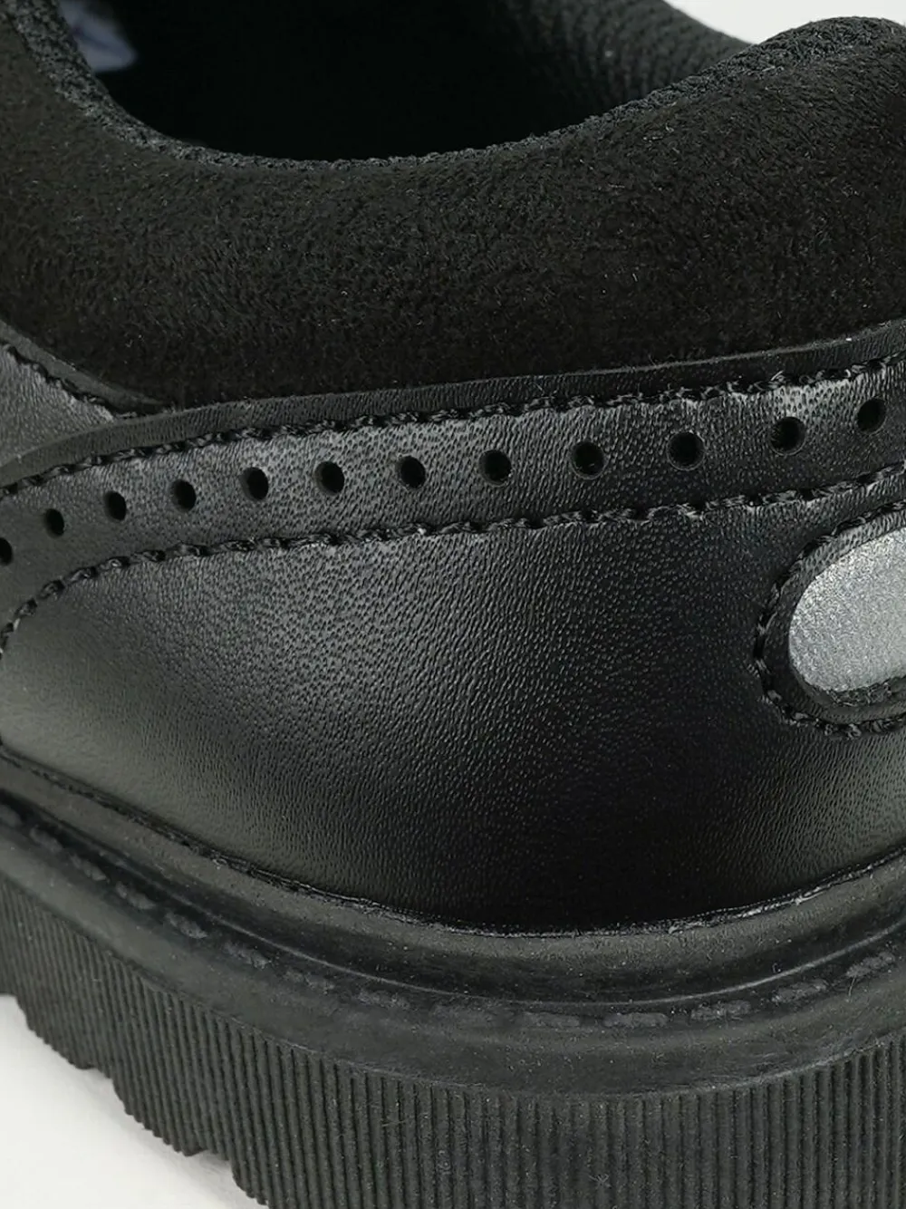 Discount Toezone Evan Boys School Shoes: Durable, comfy, non-slip and smart