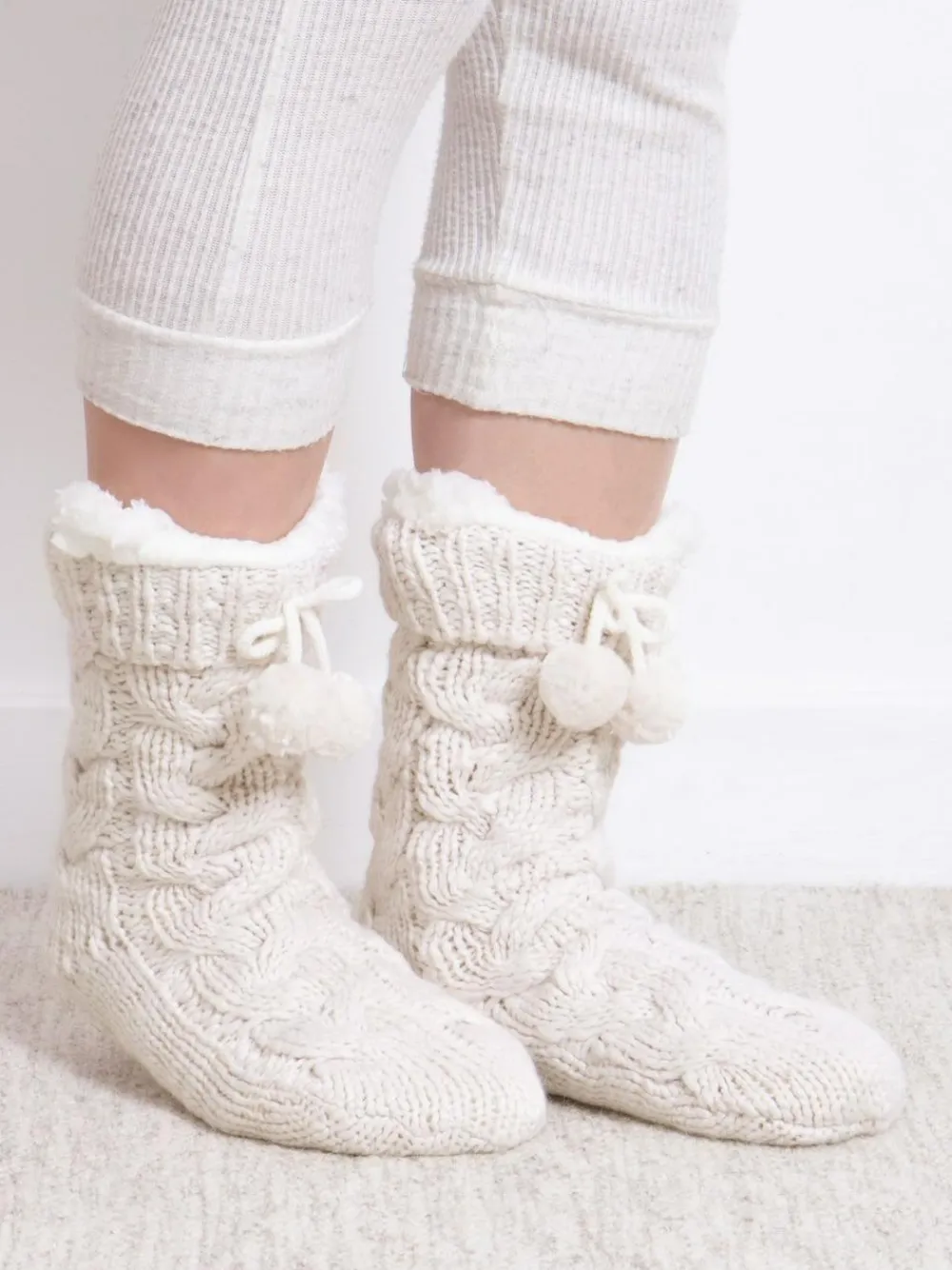 Hot Totes Cream Toasties Ladies Luxury Chunky Knit Slipper Socks