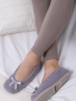 Clearance Totes Isotoner Popcorn Slippers Grey