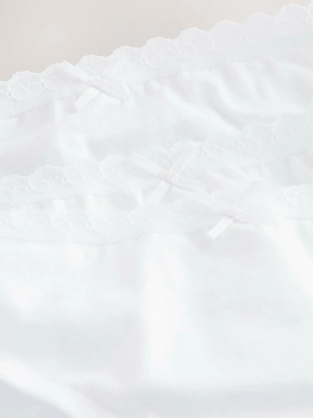Hot Next White Lace Briefs 7 Pack (1.5-16yrs)
