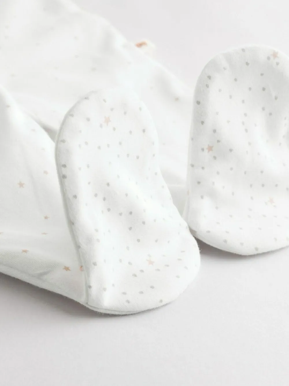 Online Next White Sleepsuits 3 Pack (0-2yrs)