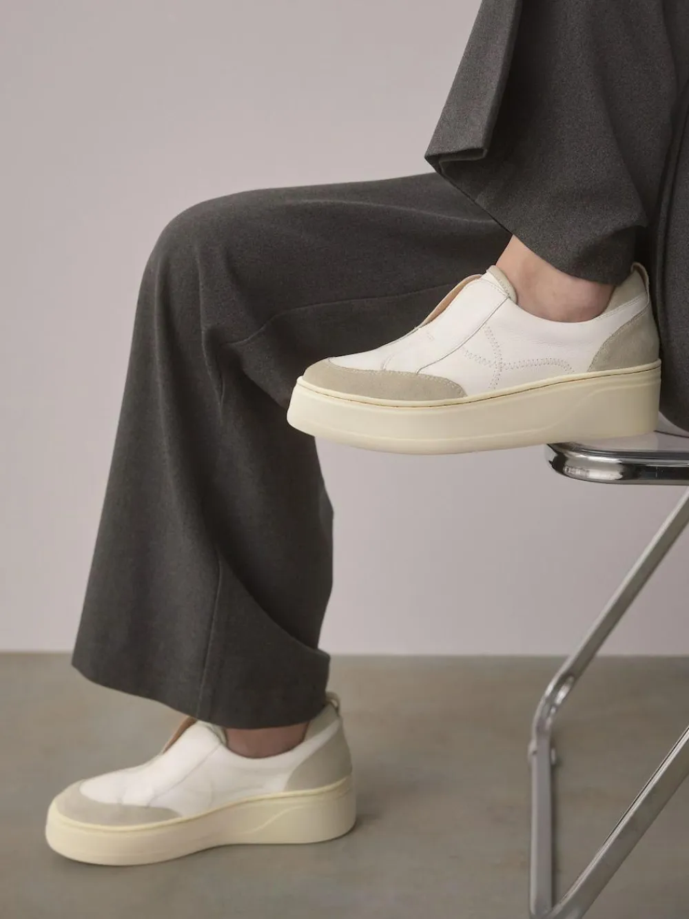 Hot Next Slip On Signature Leather Chunky Wedge Platform Trainers White