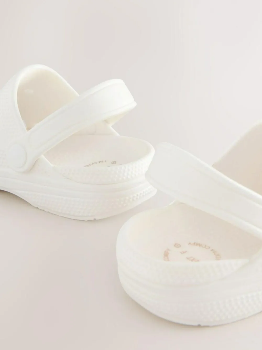 Clearance Next Standard Fit (F) Comfort Clogs White