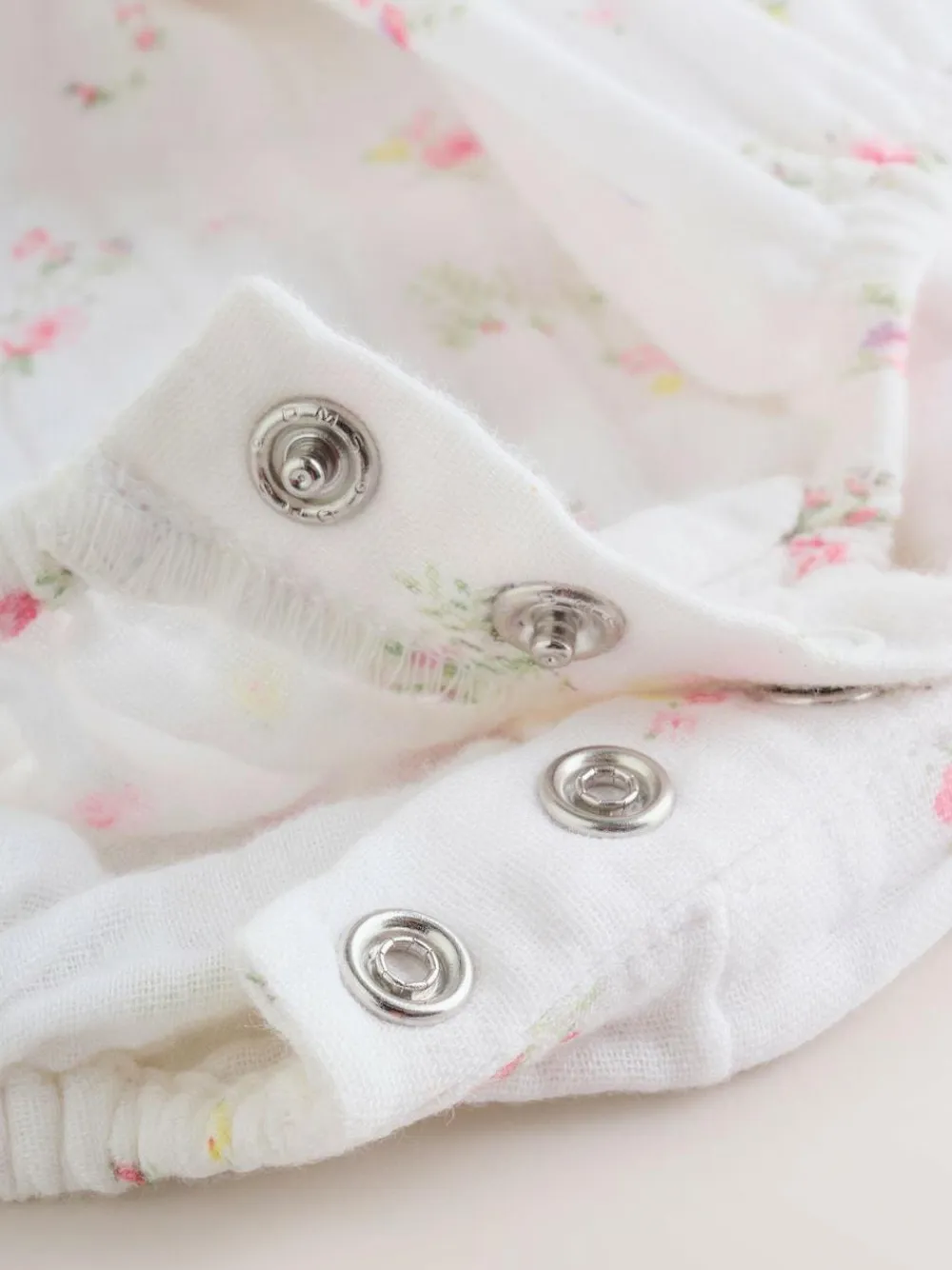 Clearance Next White/Pink Ditsy Baby Bloomer Rompers Set 2 Piece with Tights (0mths-3yrs)