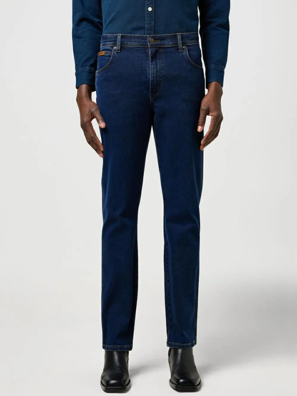 Clearance Wrangler Rustic Navy Straight Fit Texas Authentic Jeans